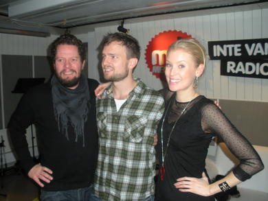 Jag, Martin & ena programledaren fr�n Megapol programmet...roligt att vi alla kollar  �t olika h�ll...haha