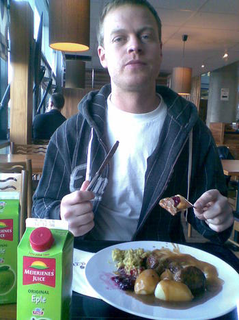 A hungry swedish viking in norway.. Note that the apple juice in the front is one of the best drinking product of norway.. Yummie!